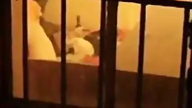 Village sexy bhabhi wearing clothes caught in cam