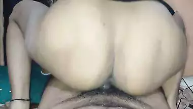Indian porn housewife blowjob and viral sex