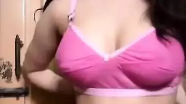 Bangladeshi legal age teenager cutie showing her large boobs on livecam