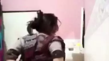 Horny Patna Girlfriend Shows Pussy & Ass To Tease Lover