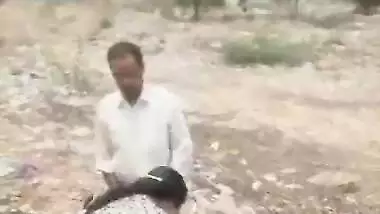Horny Desi Aunty Fucked By Office Peon Outside Premises