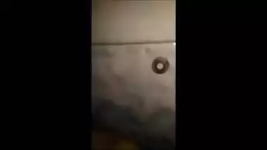 Desi girl giving blowjob hooot play