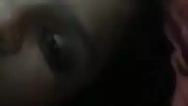 Desi Bhabhi Showing Her Boobs