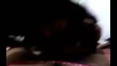 Hawt College sweetheart from Mumbai gives oral sex to her Bf