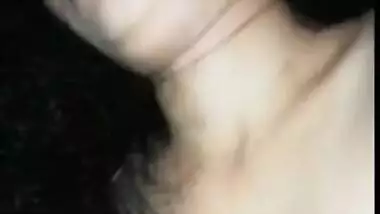 Desi whore rides lover's XXX prick with her hairy pussy in MMS video