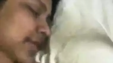 Chubby bhabi fucking with moaning