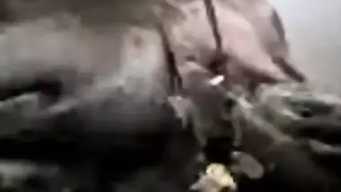 Mallu Bhabhi Bathing