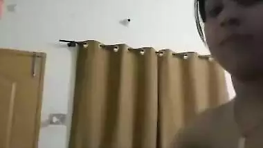 Sexy Pak Wife Record Nude Selfie For Boyfriend