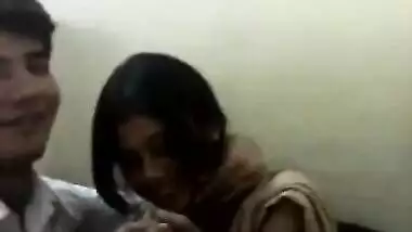 Mumbai College Girl Kissing - Movies.
