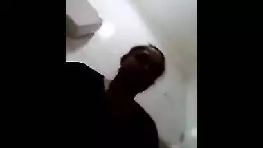 Mallu college girl’s naked selfie MMS