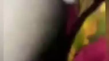 Cute wife copulates with her perverted Desi hubby in XXX home video