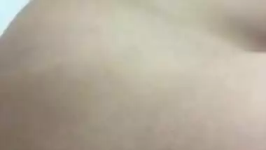 Desi hot looking girl masturbating with big dildo