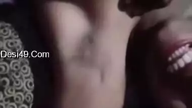 Today Exclusive -desi Village Bhabhi Shows Her Boobs And Wet Pussy Part 2