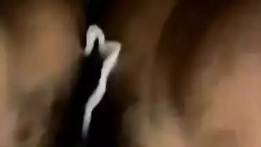 Sexy Paki Girl Showing Boobs and Pussy 2 Clips Part 1