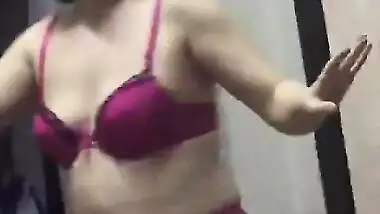 Sexy bhabhi 1 more clip