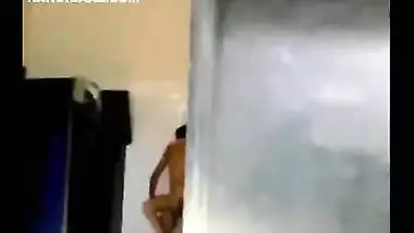 Indian mms of teen college girl shower sex with lover in hostel bathroom