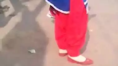 Indian aunty in salwar sexy