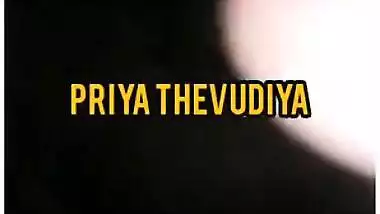 XXX video of Desi girl who wants popularity playing with the penis