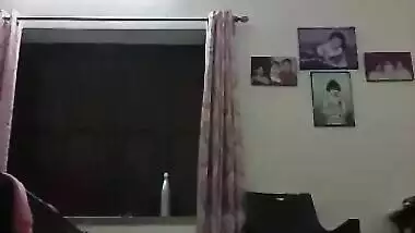 Desi girl shows hairy pussy and hot ass