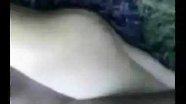 Tamil couple sex in open field