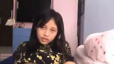 Very Beautiful Assami Girl Showing