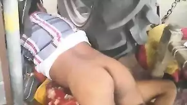 Desi village couple fucking near truck (old)