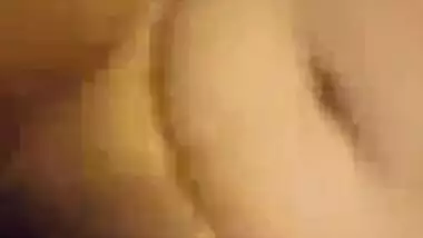 Nepali teen girl ki pahli chudai mai virgin chut ki seal phati