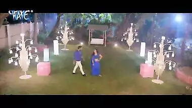 NAVEL - Pawan Singh - Video Song - à¤¢à¤¿à¤¬à¤°à¥€ à¤®à¥‡à¤‚ à¤°à¤¹à¥à¤ à¤¨à¤¾ à¤¤à¥‡