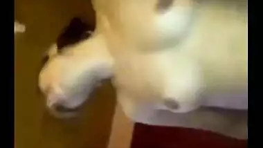 Youthful legal age teenager college girlfriend from Mumbai erotic sex video