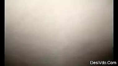 Desi wife fingering her pussy and cumed part 1
