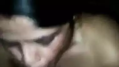 Horny Desi Bhabhi sucking dick like a pro