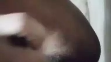 Bengali girl shaving her pussy on cam for BF