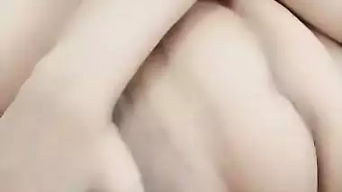 Massive tits office girl nude fingering viral videos