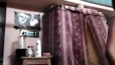 Indian woman isn't ready for porn video yet still she has potential