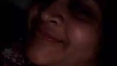 Desi Hot Milf Showing Lover