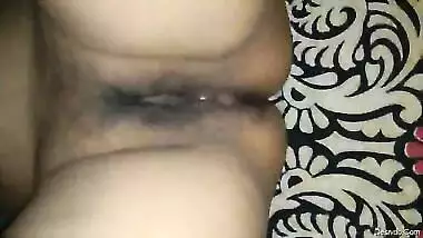 Desi bhabhi pussy fingering and recording by hubby after fucking