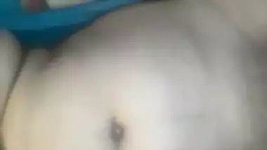 Village bhabhi showing