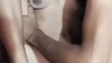 Bangladeshi Desi slut pleases client via XXX fucking in missionary pose