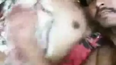 Nude Desi girl nippleÂ sucking and kissing with her lover